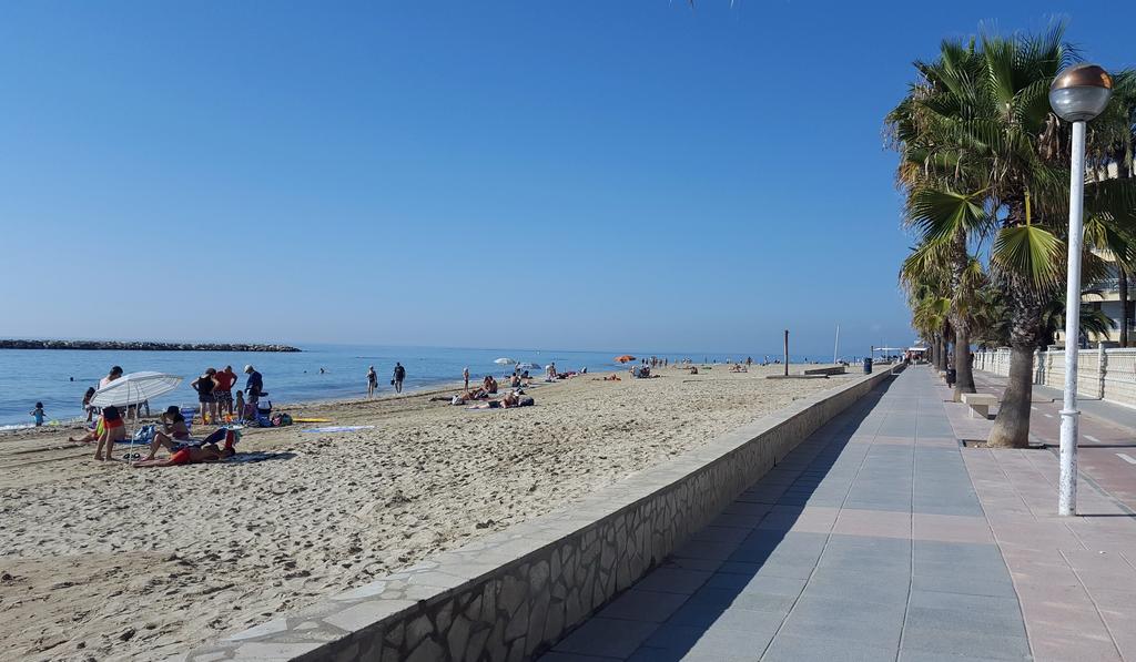 Augustus Viviendas Turísticas Cambrils Exterior foto